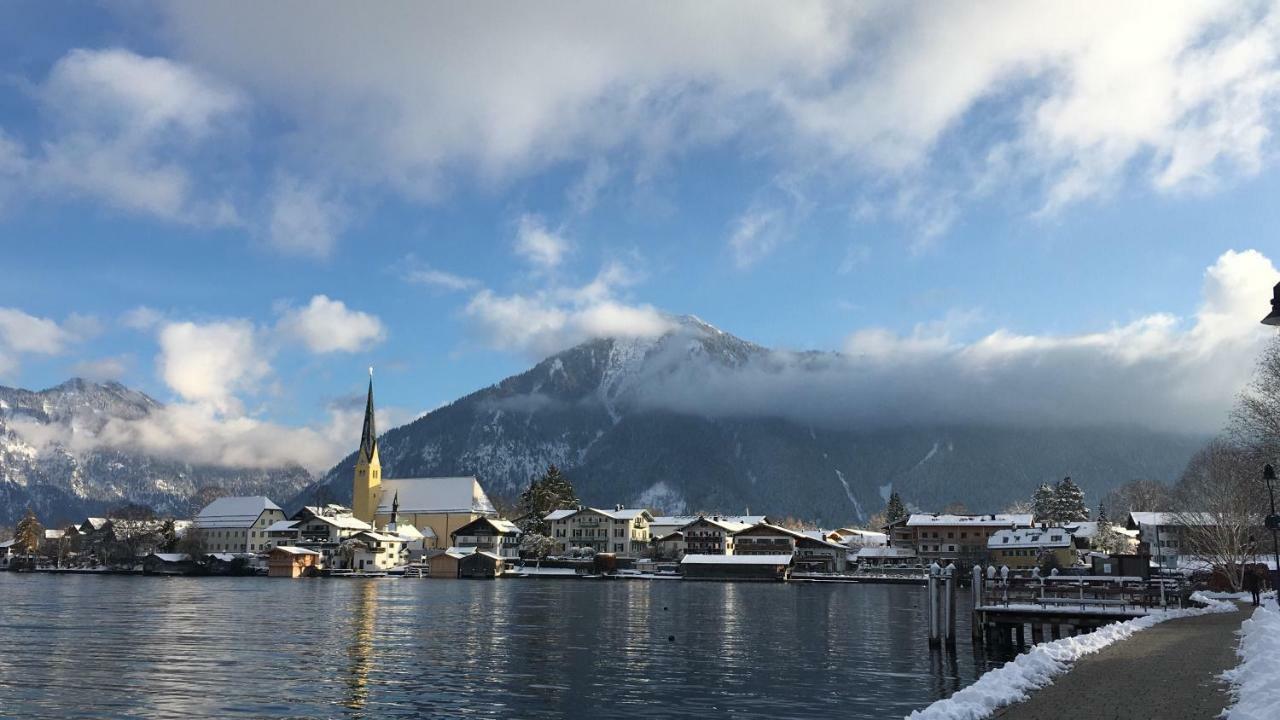 Traumhaftes Ferienhaus Direkt Am Tegernsee Роттах-Эгерн Экстерьер фото